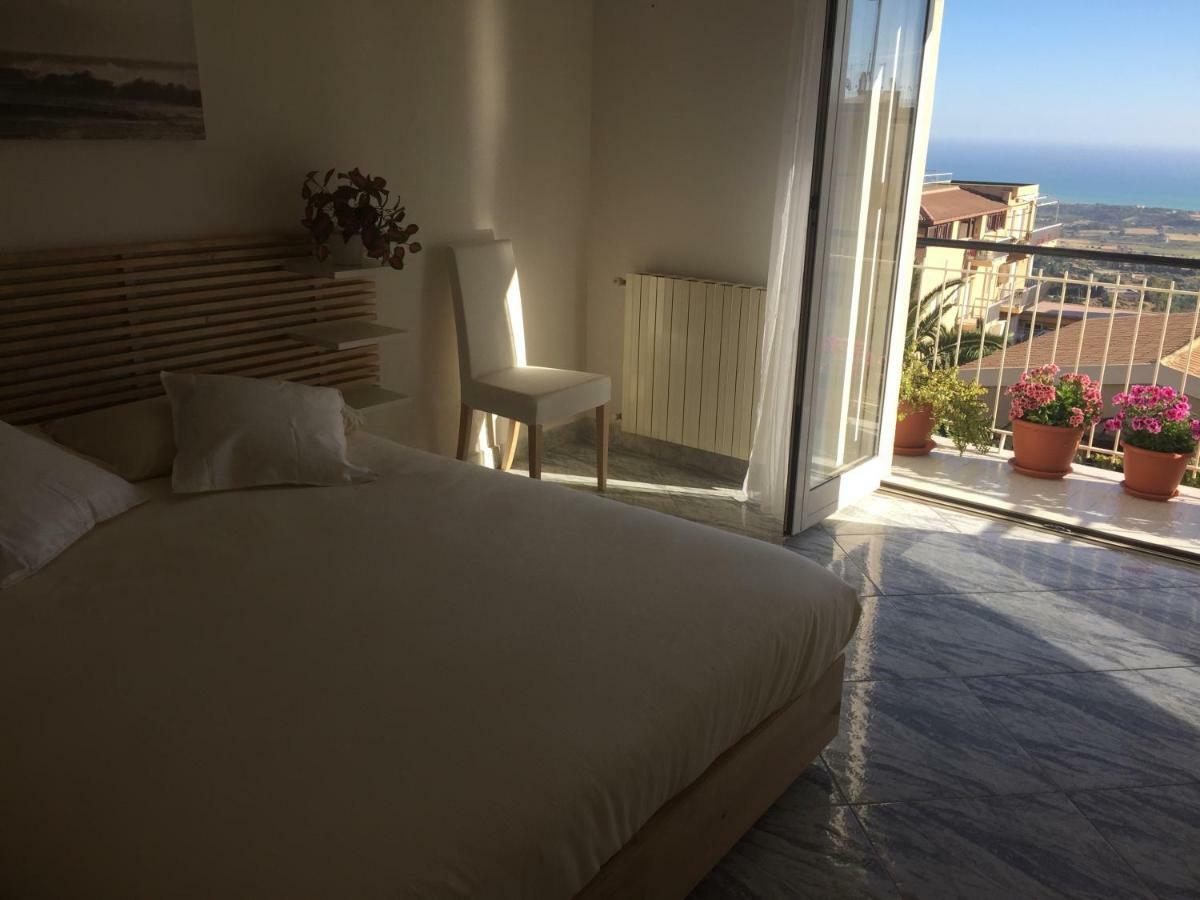 아그리젠토 La Salida Del Sol B&B 외부 사진