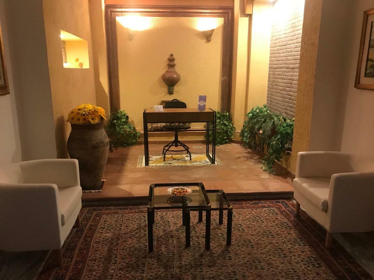 아그리젠토 La Salida Del Sol B&B 외부 사진